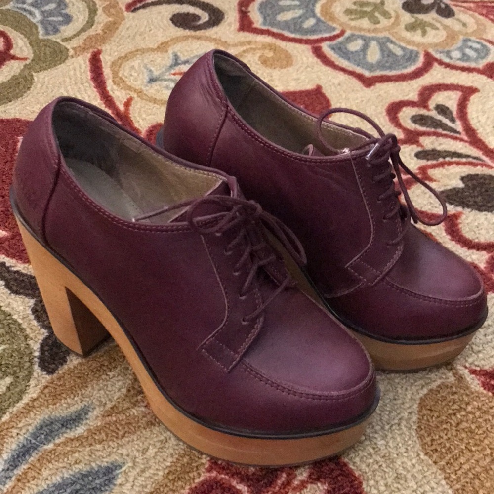 Cubana’s Wooden Platform Shoes